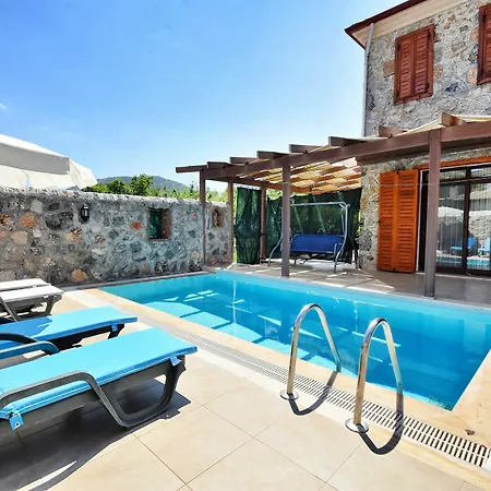 Kay1100 Sal 2 Bedrooms Villa *