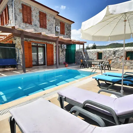 Kay1100 Sal 2 Bedrooms Villa